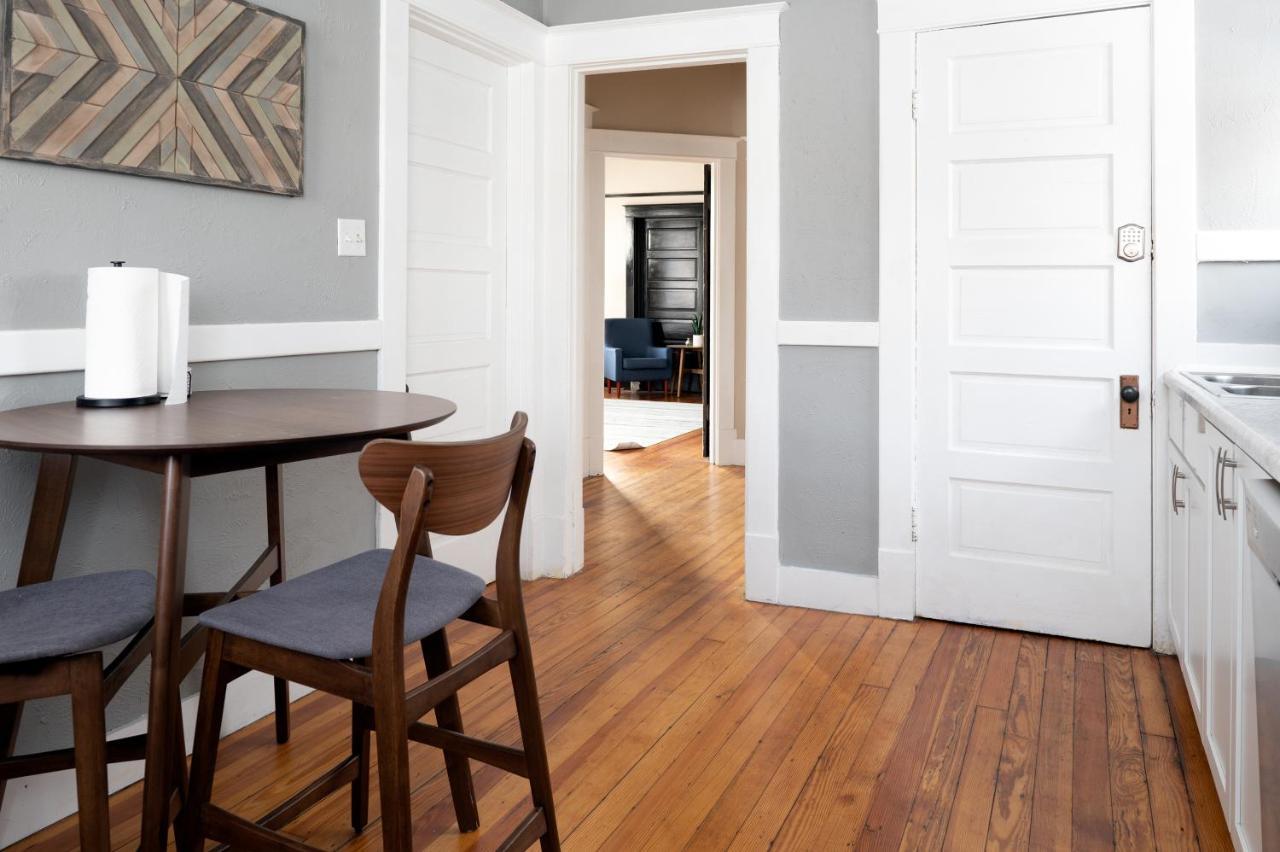Updated 3 Bedroom Unit With Balcony! Cape Girardeau Exterior foto