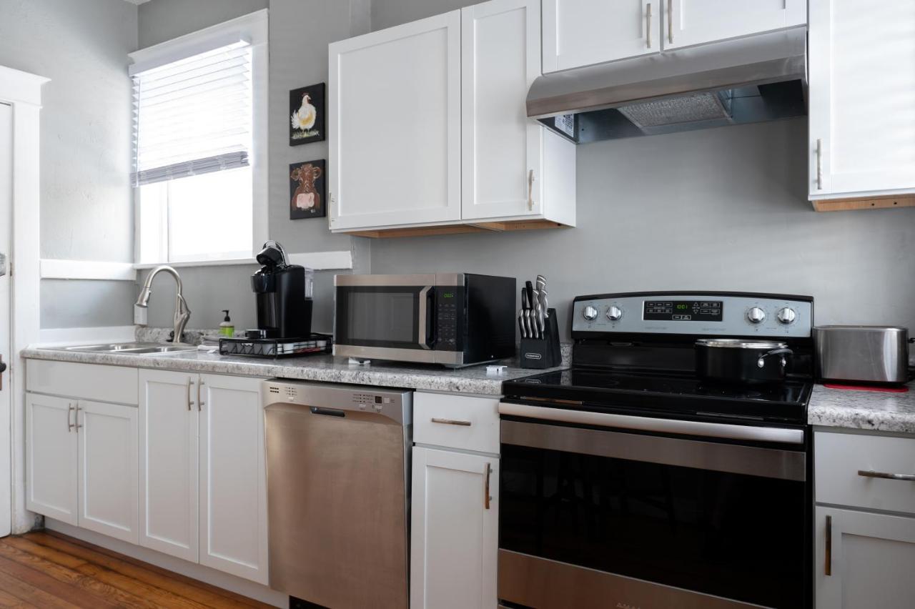 Updated 3 Bedroom Unit With Balcony! Cape Girardeau Exterior foto